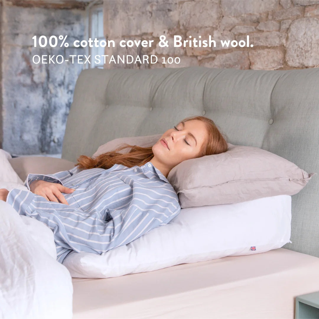 British Wool Bed Wedge Pillow with a 100% cotton cover & organic UK wool. OEKO-TEX standard 100. 