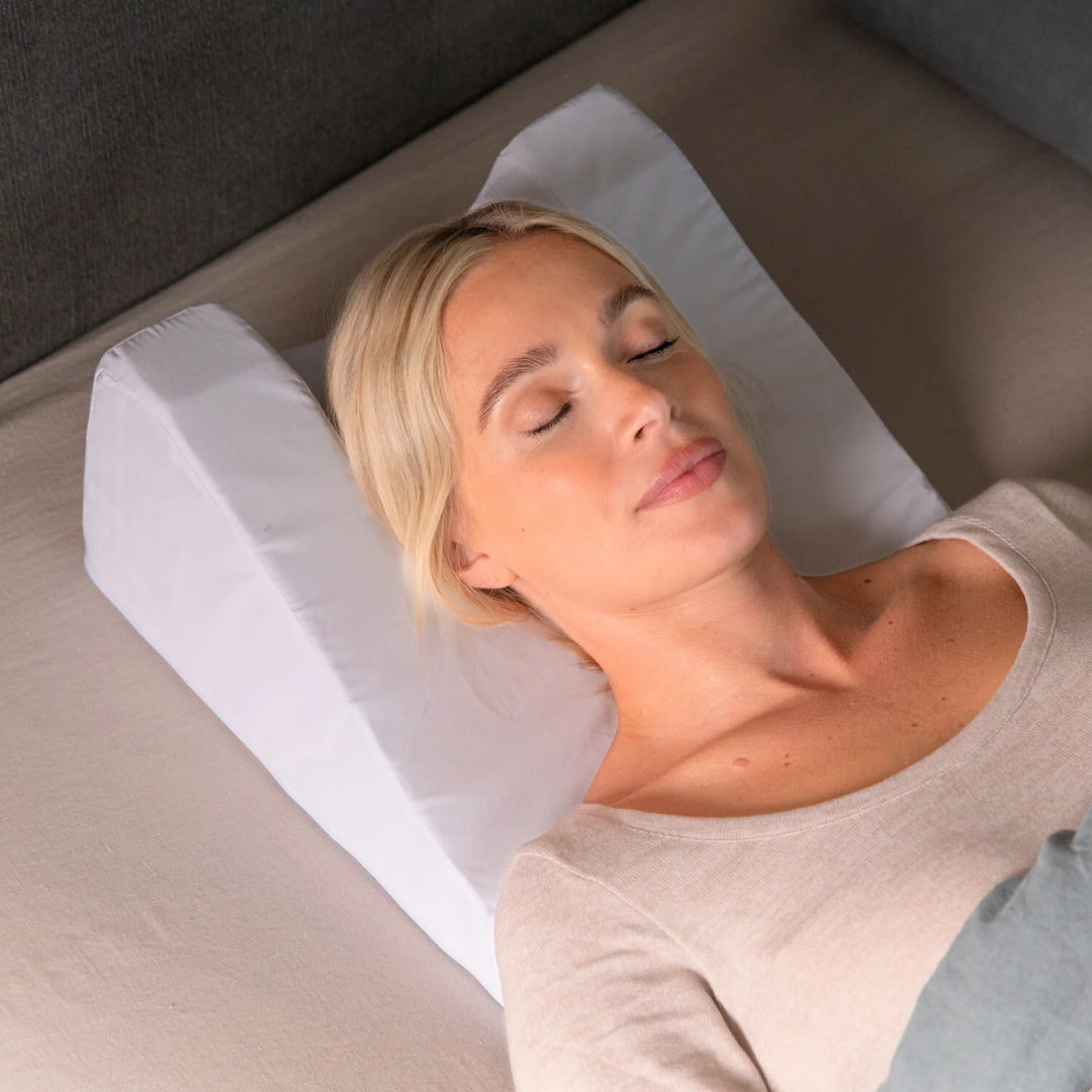 Facial Surgery Recovery Pillow Putnams wedged pillow elevated cradles head keeps you on your back sleep